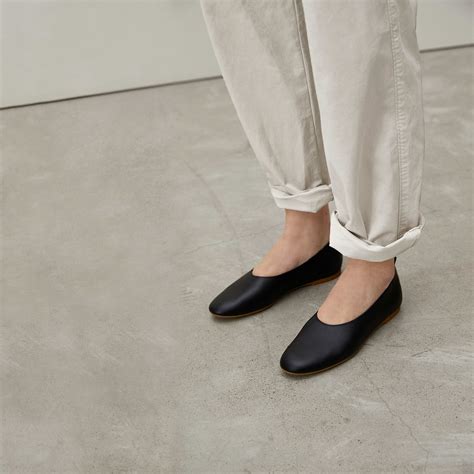 everlane glove shoe dupe|The 6 Best Brands Like Everlane .